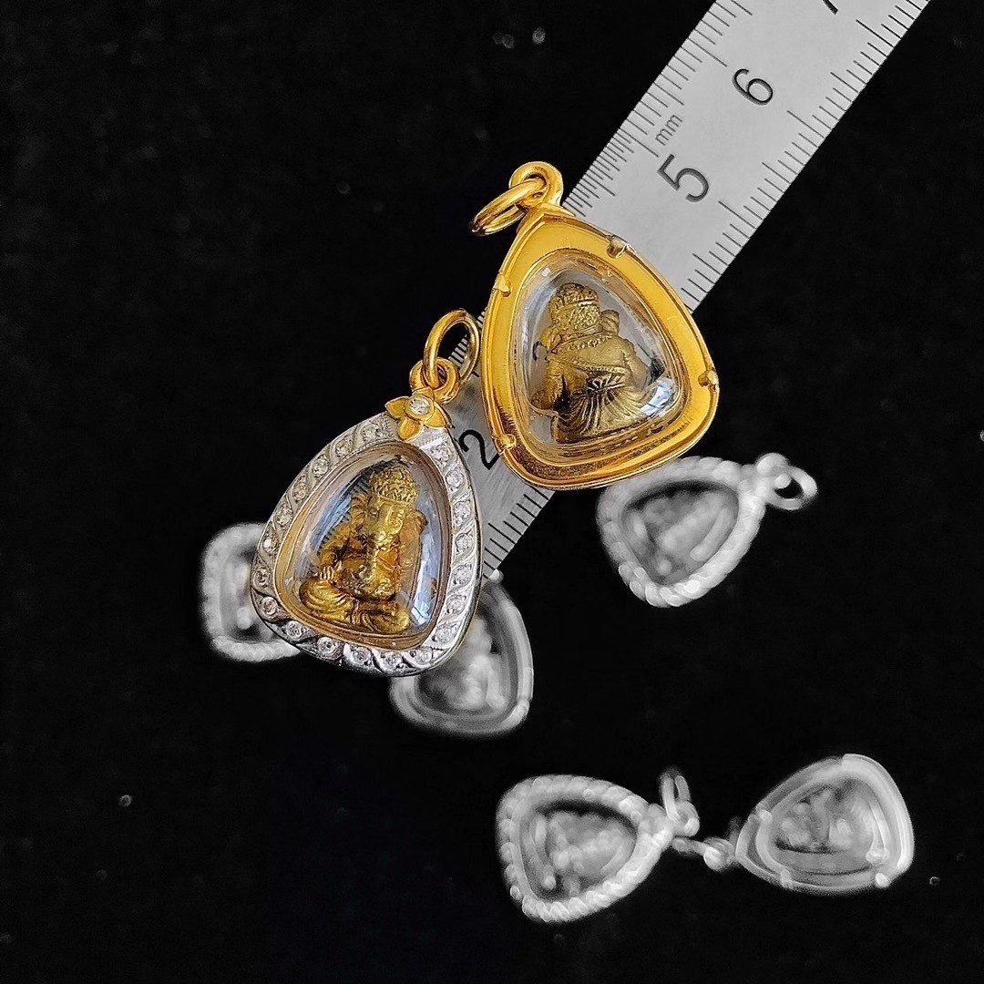 泰国佛牌真品阿赞能mini象神吊坠