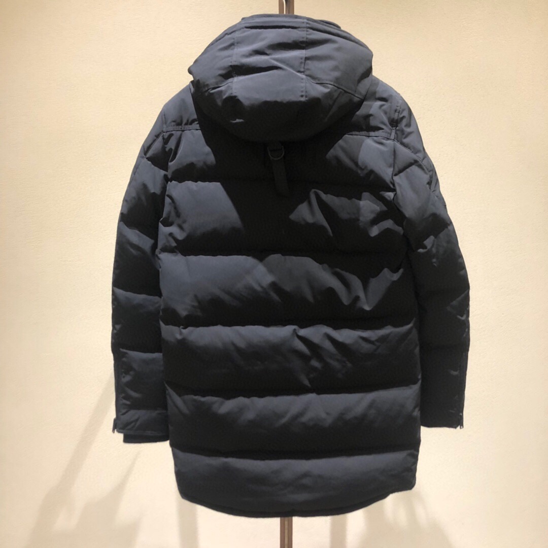 正品现货mooseknuckles秋冬男士剪刀带帽羽绒服m39mp210n羽绒服