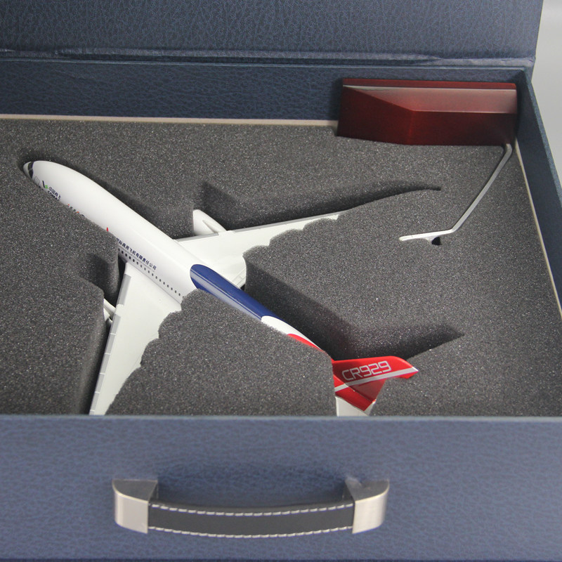 飞机模型cr929国产客机航模c929商飞礼盒包心飞机模型
