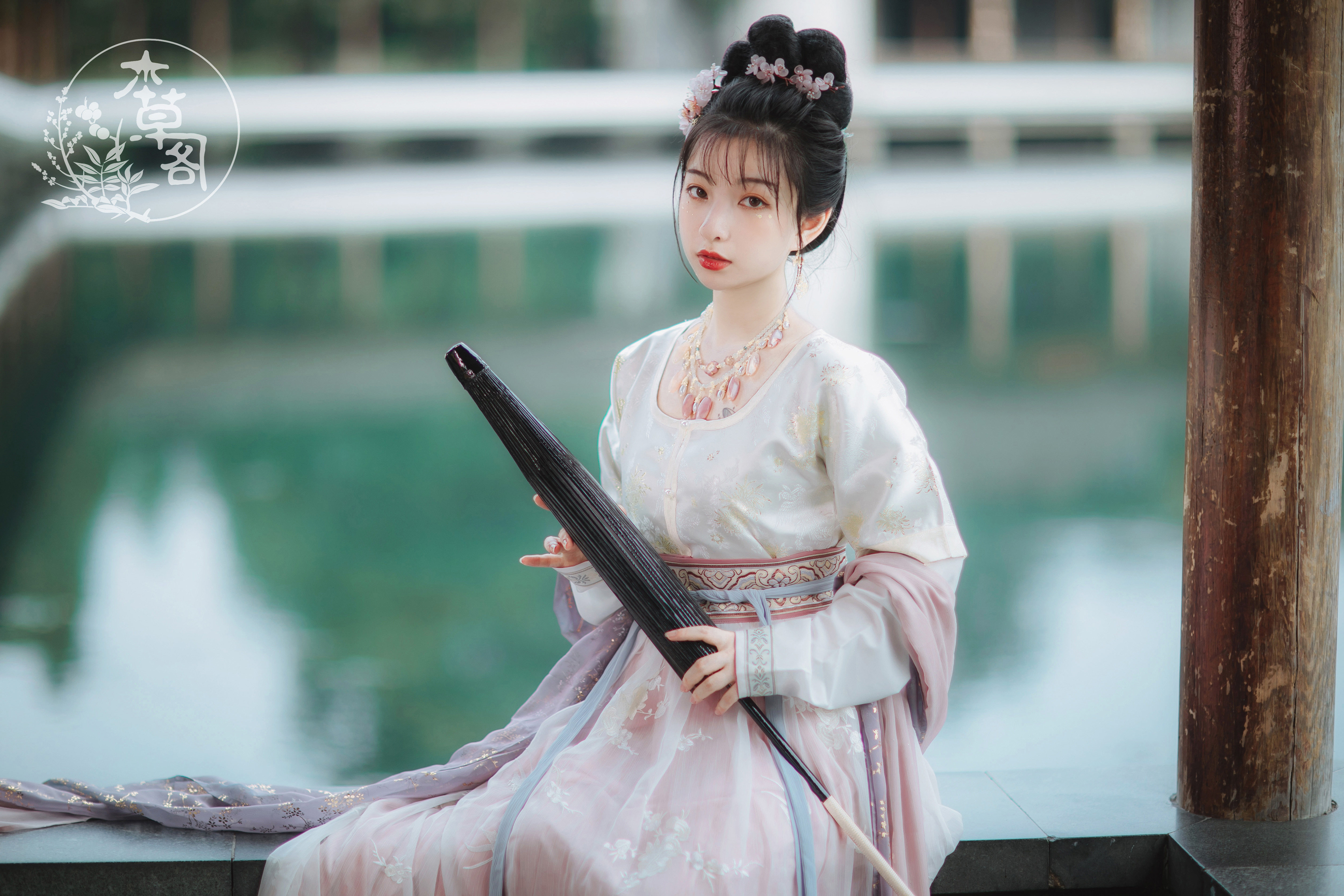 【xh】本草阁汉服 唐制 春秋季 郁金 坦领齐腰襦裙