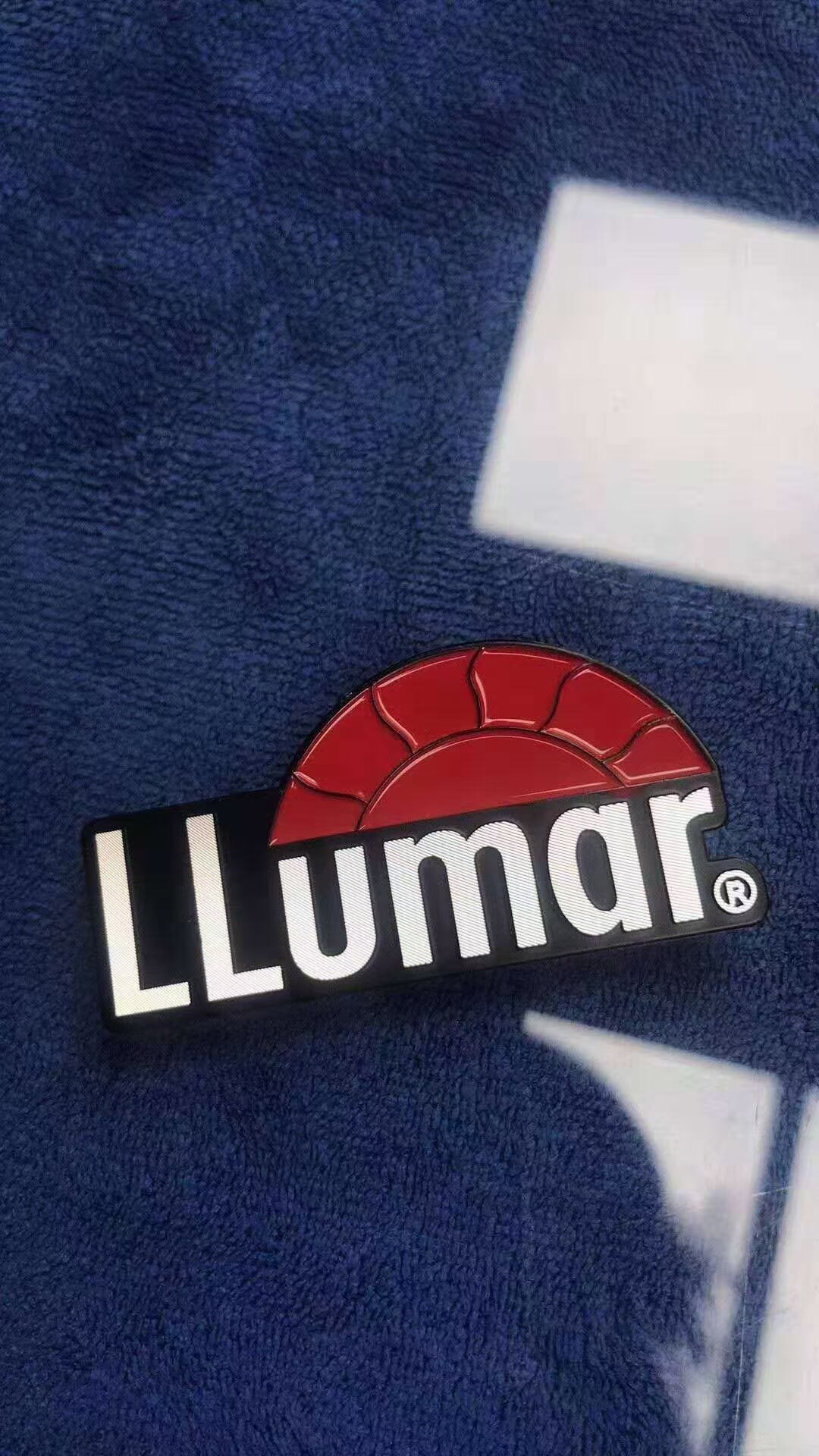 龙膜标志金属立体车身车窗logo汽车玻璃贴纸汽车车标