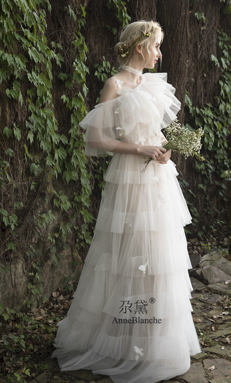 尕黛出品原创实拍吊带蝴蝶复古仙女森系小清新婚纱