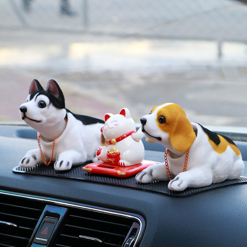 汽车摆件摇头狗狗网红仿真中控台内饰品车载摆件