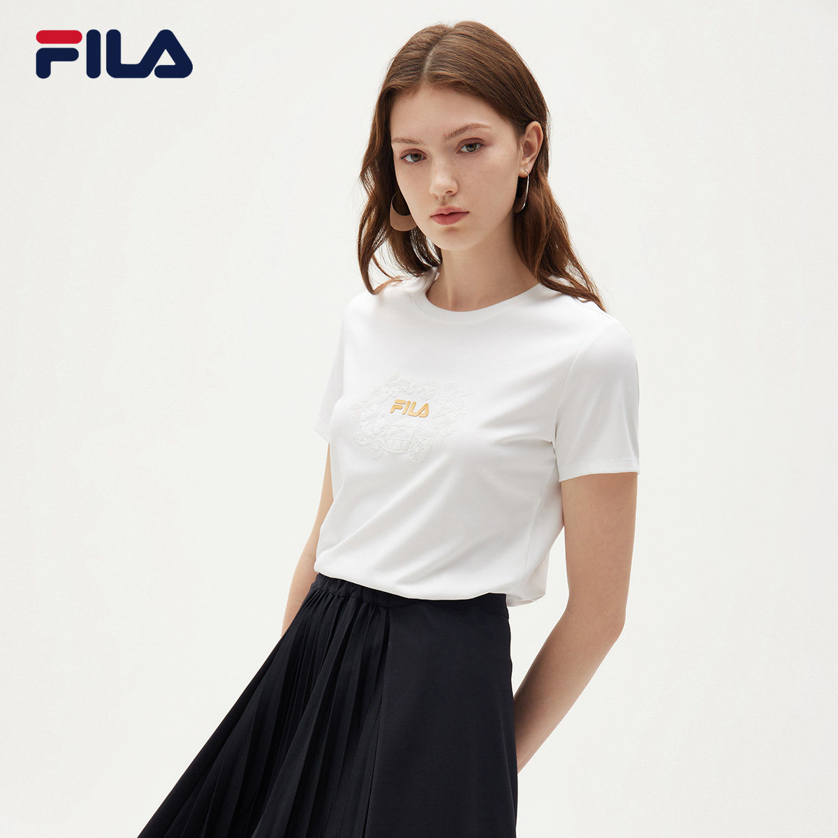 fila斐乐官方女士短袖2021年秋季新款经典运动休闲运动t恤