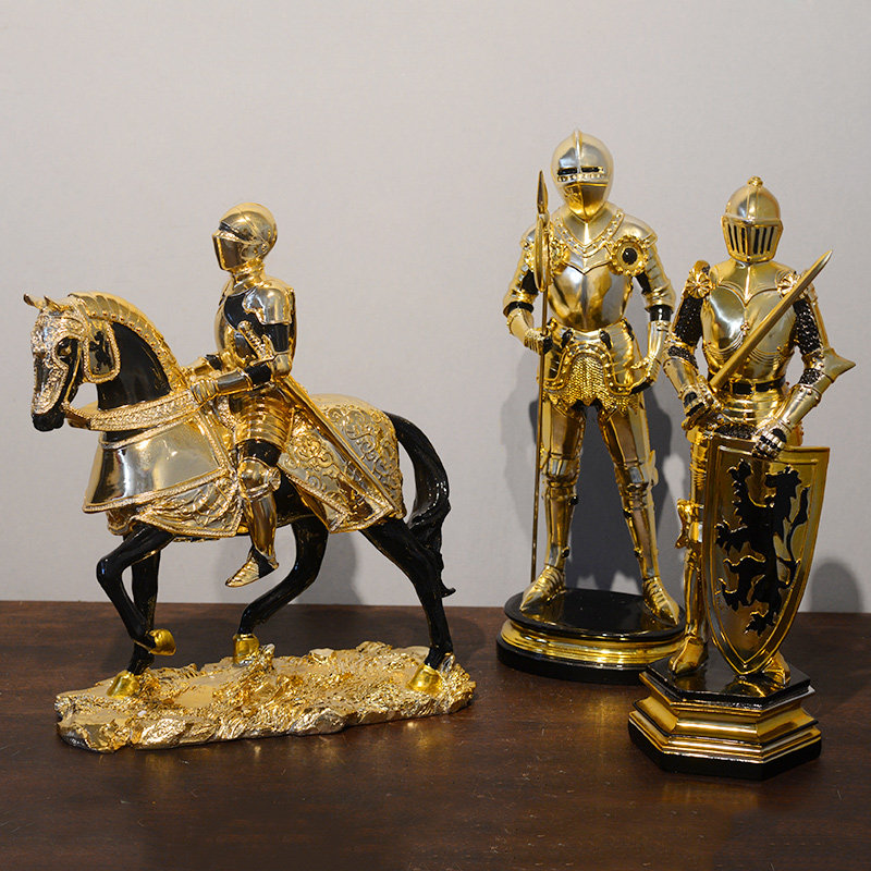 欧式轻奢金色黄金铠甲武士盔甲骑士模型装饰品创意时尚室内摆件