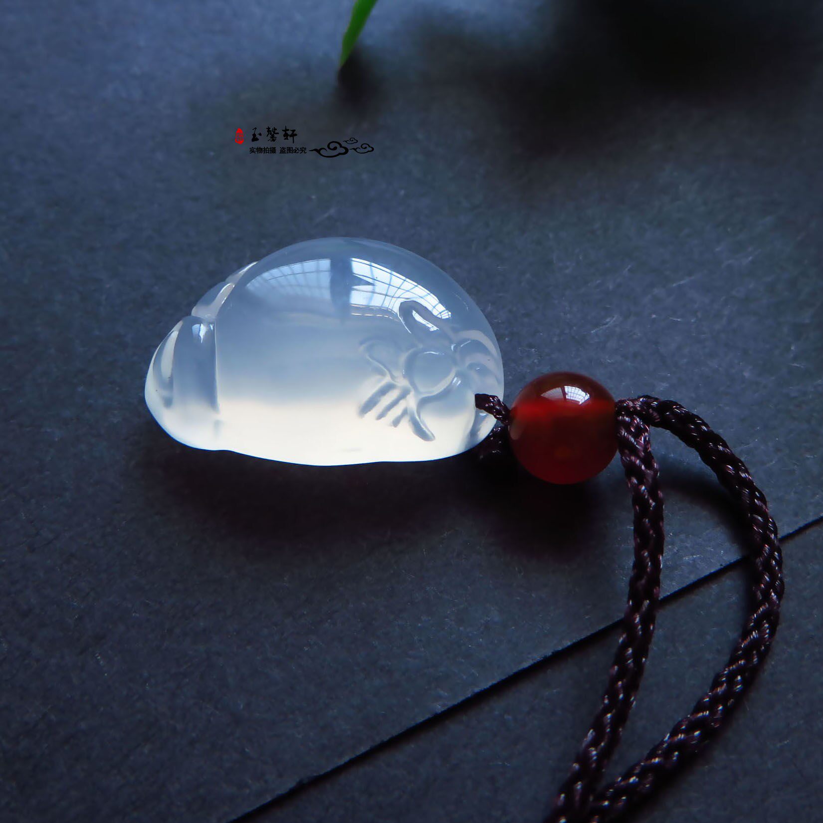 天然玉髓佛脚知足常乐小脚丫吊坠挂件玛瑙宝宝男女项坠