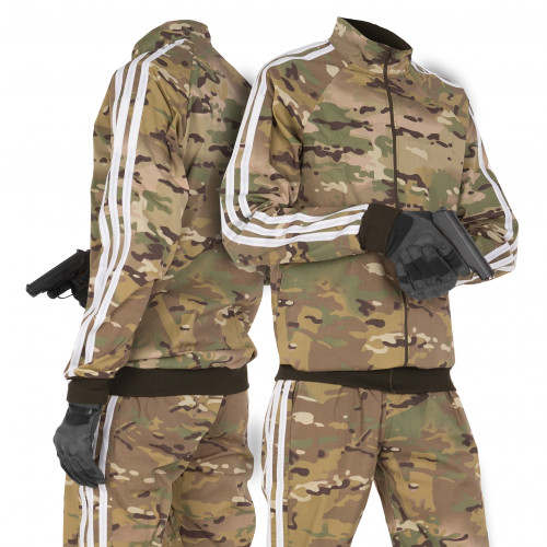 俄罗斯莫斯科社会人阿迪三道杠战斗民族精神小伙塔可夫吃鸡MC迷彩