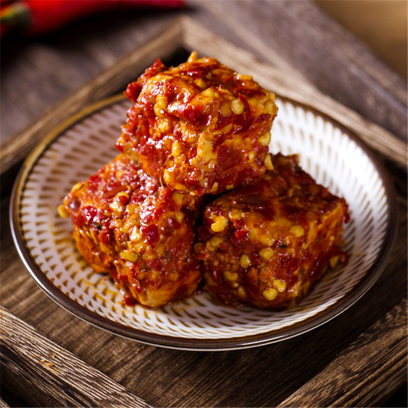 娄底新化白溪名正豆腐乳湖南特产麻辣辣味农家豆腐乳