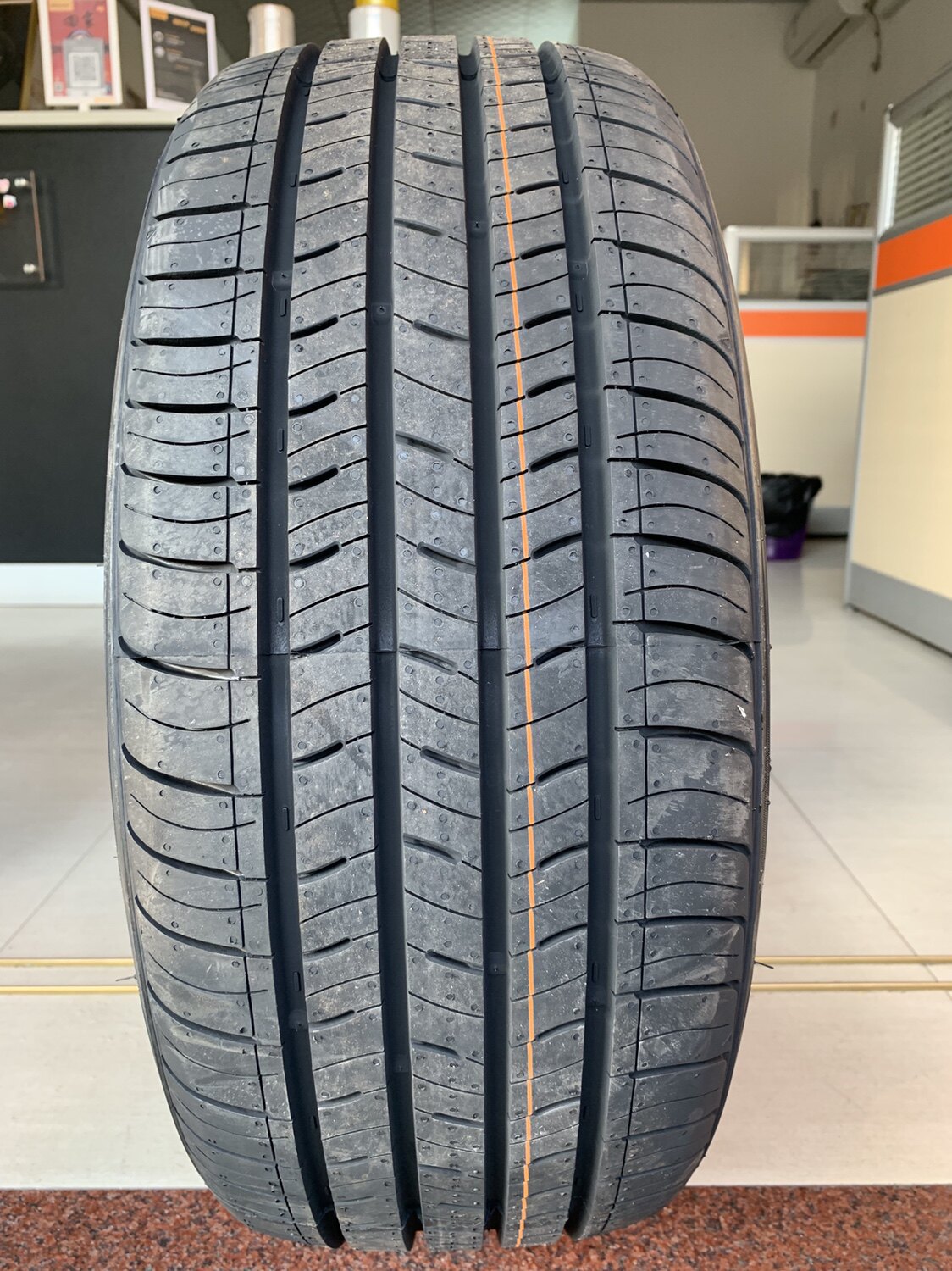 k4锦湖轮胎45r18solussa01kh32起亚凯绅原配其他