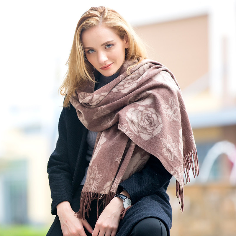 恒源祥羊毛大披肩女士围巾秋冬季新款双面提花韩版加厚保暖围脖