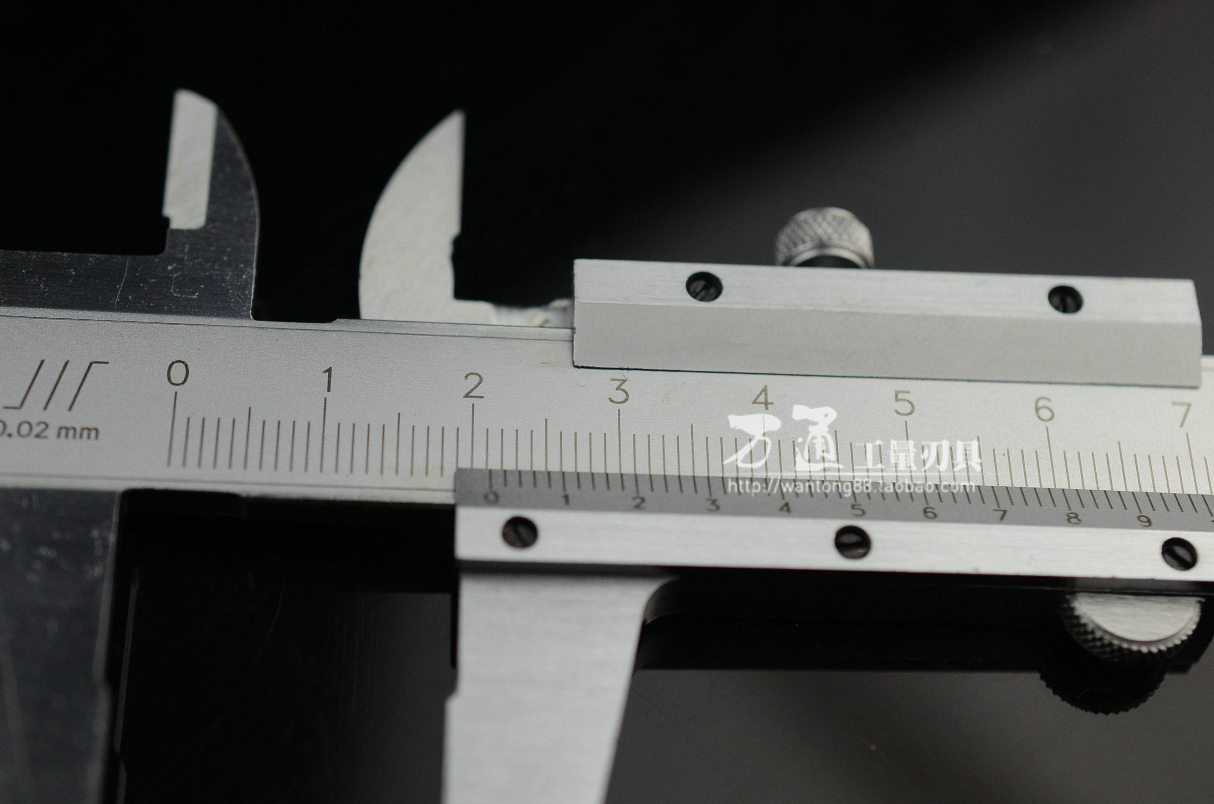 游标卡尺正品成量不锈钢高精度0.01游标卡尺