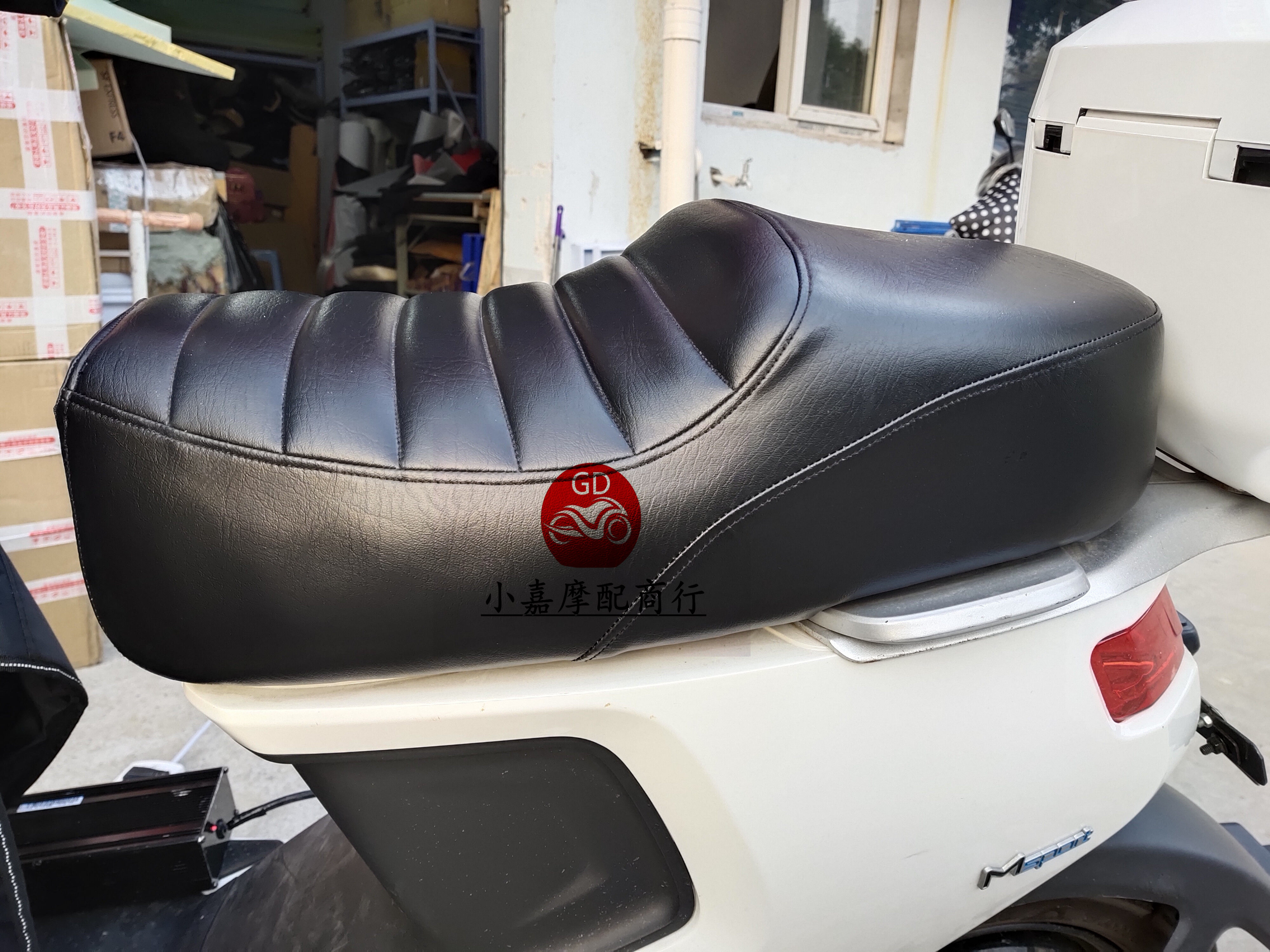 电动车小牛小s大僵大金牛s9蓝精灵小巨龙改装毛毛高低坐垫