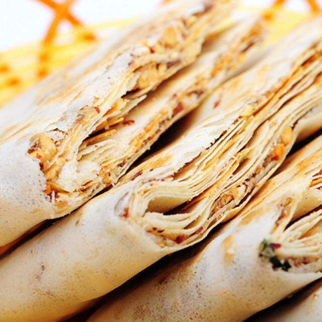 煎饼曲阜香酥山东济宁特产多味手工花生早餐手抓饼