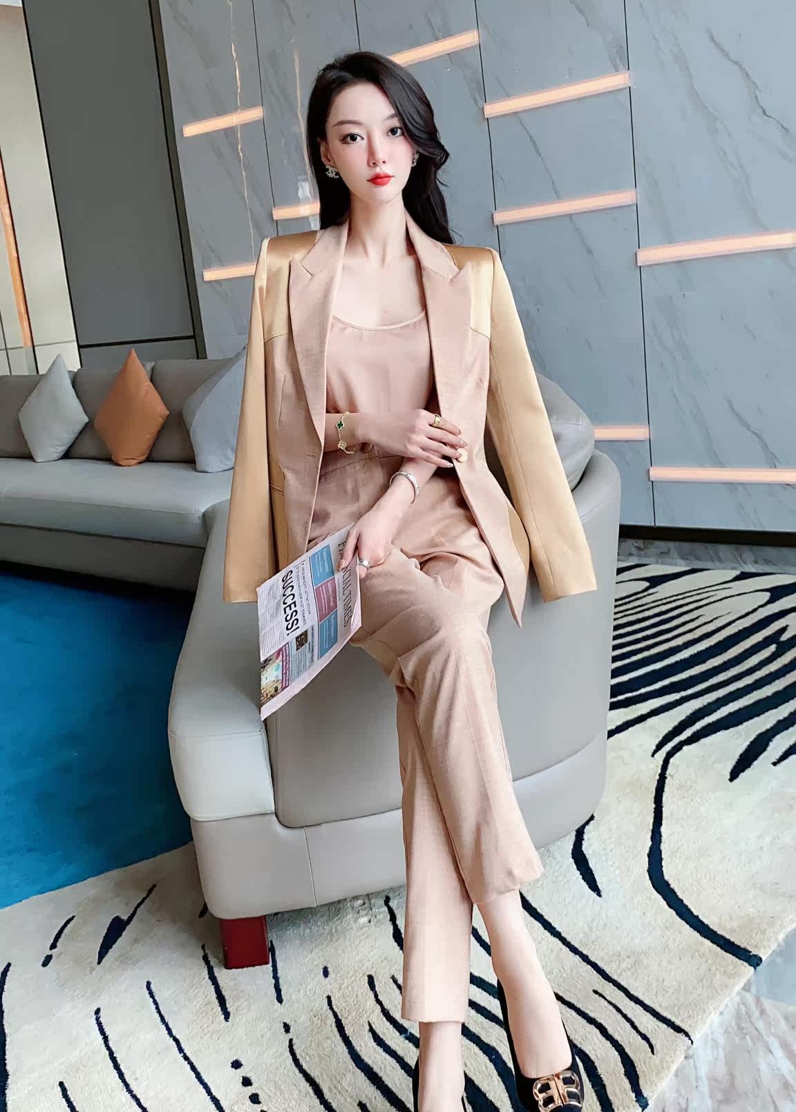 zizm套装春季女神范2021新款气质洋气御姐职业时尚套装