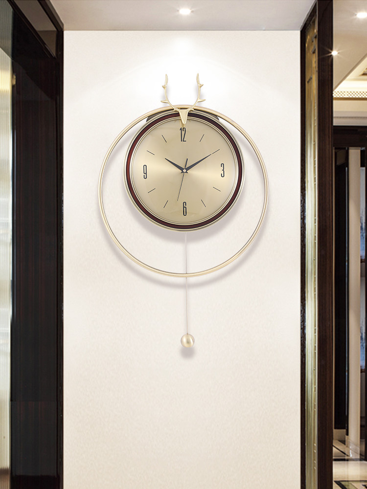 北极星北欧客厅静音挂钟金属鹿头时钟挂墙轻奢挂钟