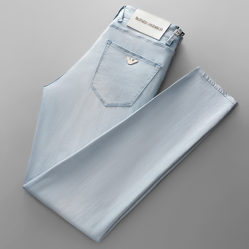 男士潮牌水洗牛仔裤男修身小脚夏季薄款高端舒适弹力浅蓝色长裤潮