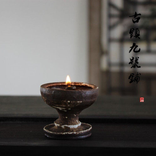 油灯中式香油古代蜡烛烛台老式做旧铁锈灯盏烛台