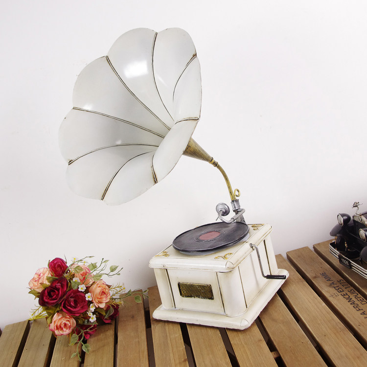 复古白色留声机模型影楼拍摄摄影道具酒吧咖啡店摆件