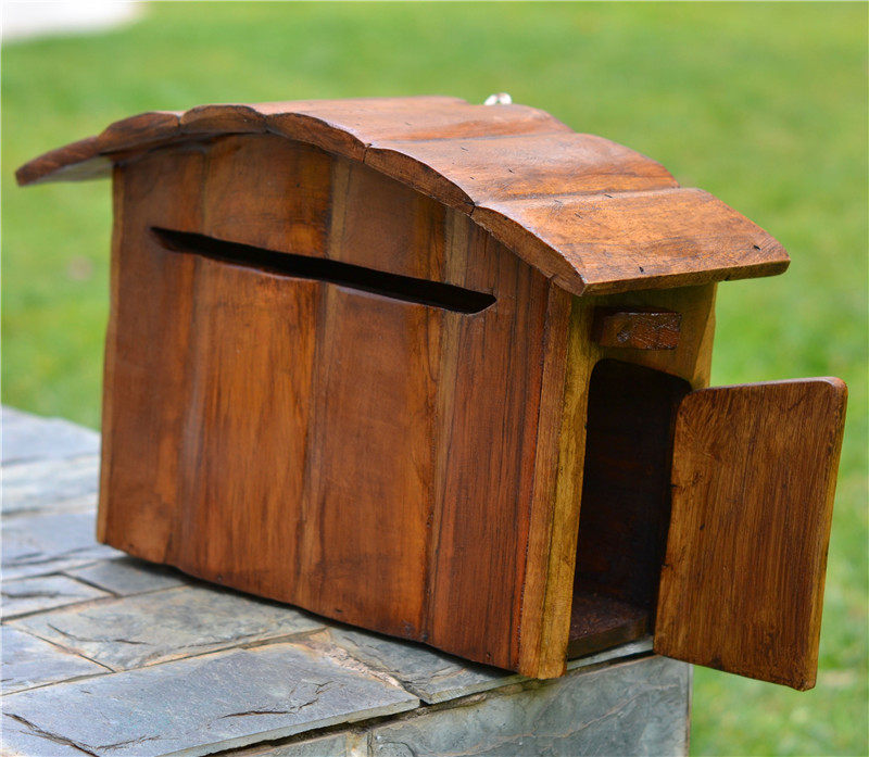 泰国国泰别墅信箱木头挂墙室外防雨意见投诉意见箱