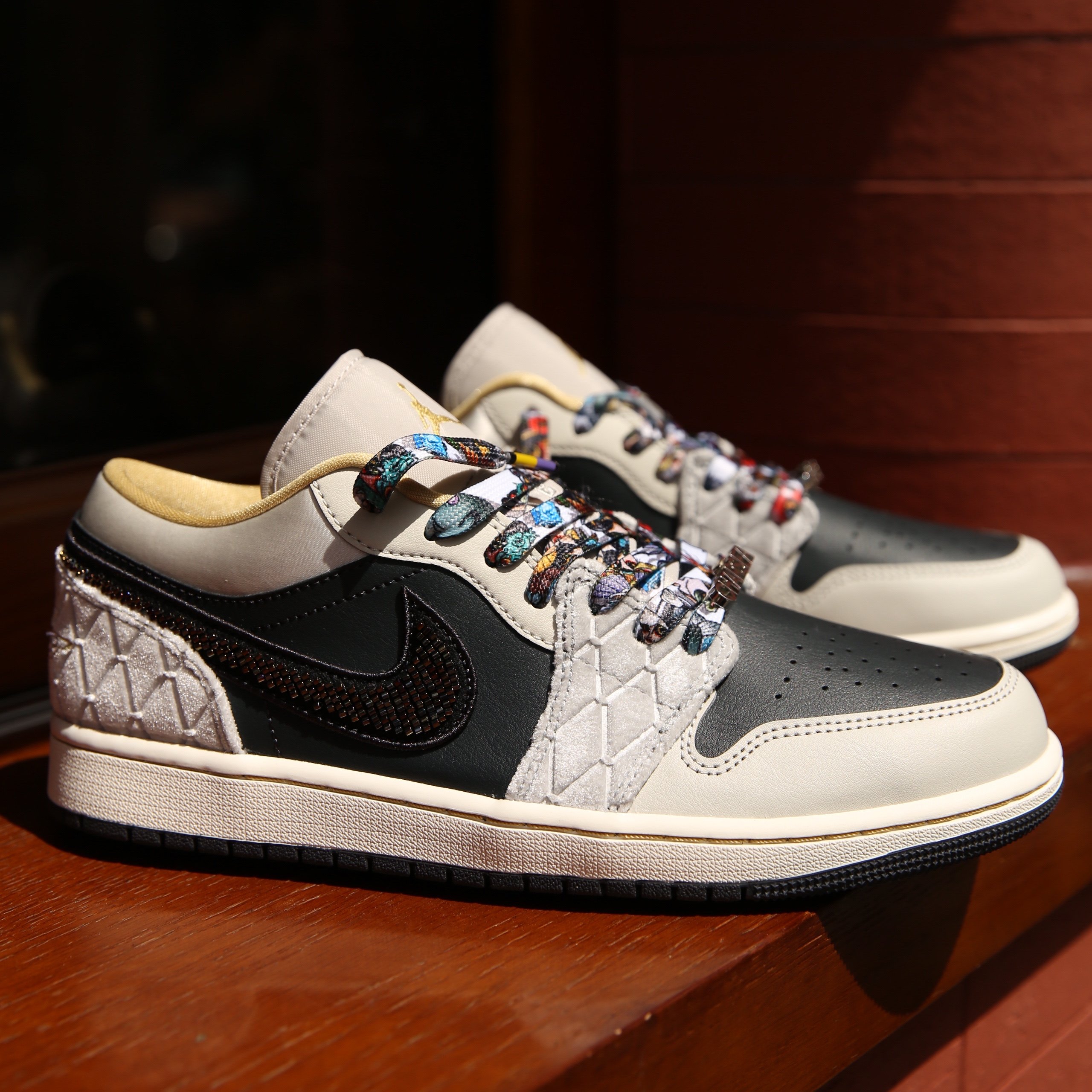 airjordanlowseaj1黑灰丝绸低帮男子篮球篮球鞋