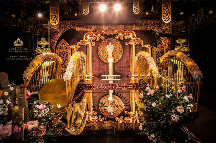 摆件新款铁艺婚庆道具喜鹊鹊桥婚礼摄影舞台拱门