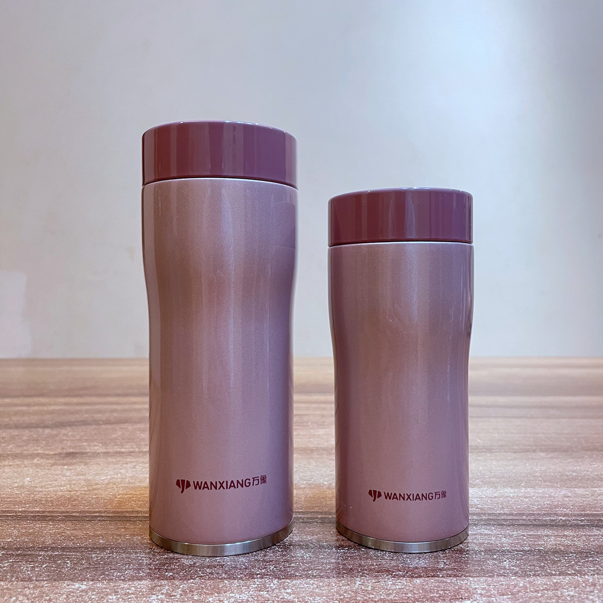 万象万象新新品mini真空女士保温杯造型独特握感保温杯