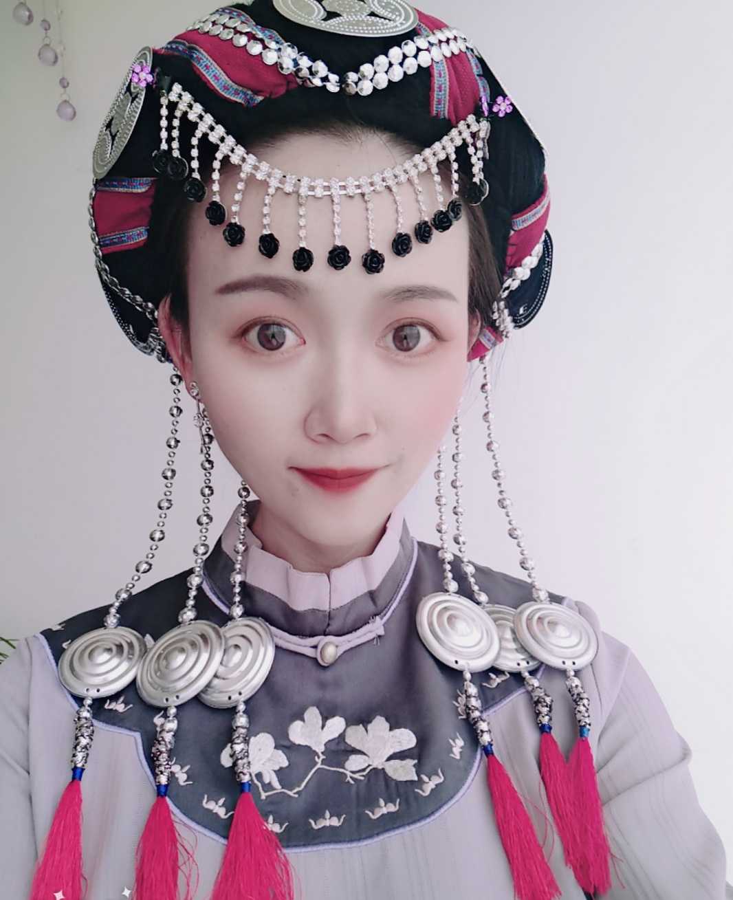 2019新款云南丽江少数民族纳西族头饰披星戴月舞蹈配饰民族服装