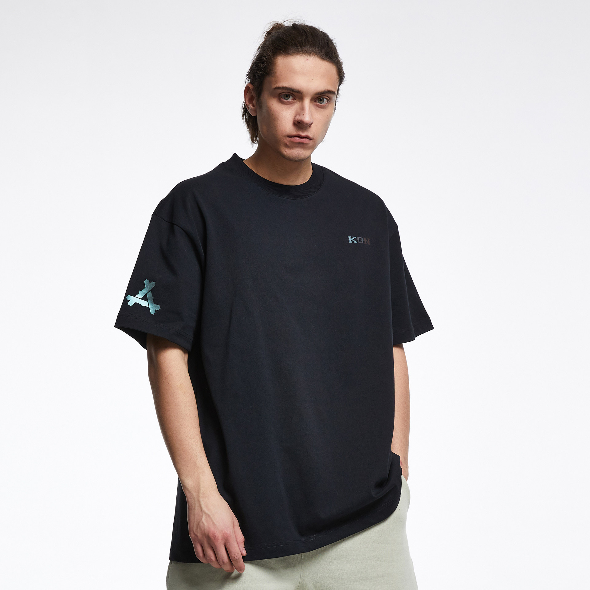kon夏季新款重磅落肩纯棉变色龙反光印花潮男t恤