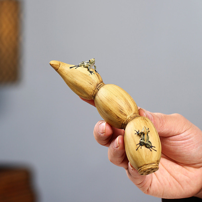 紫砂茶宠宜兴原矿茶玩摆件手工雕塑段泥莲藕茶宠摆件