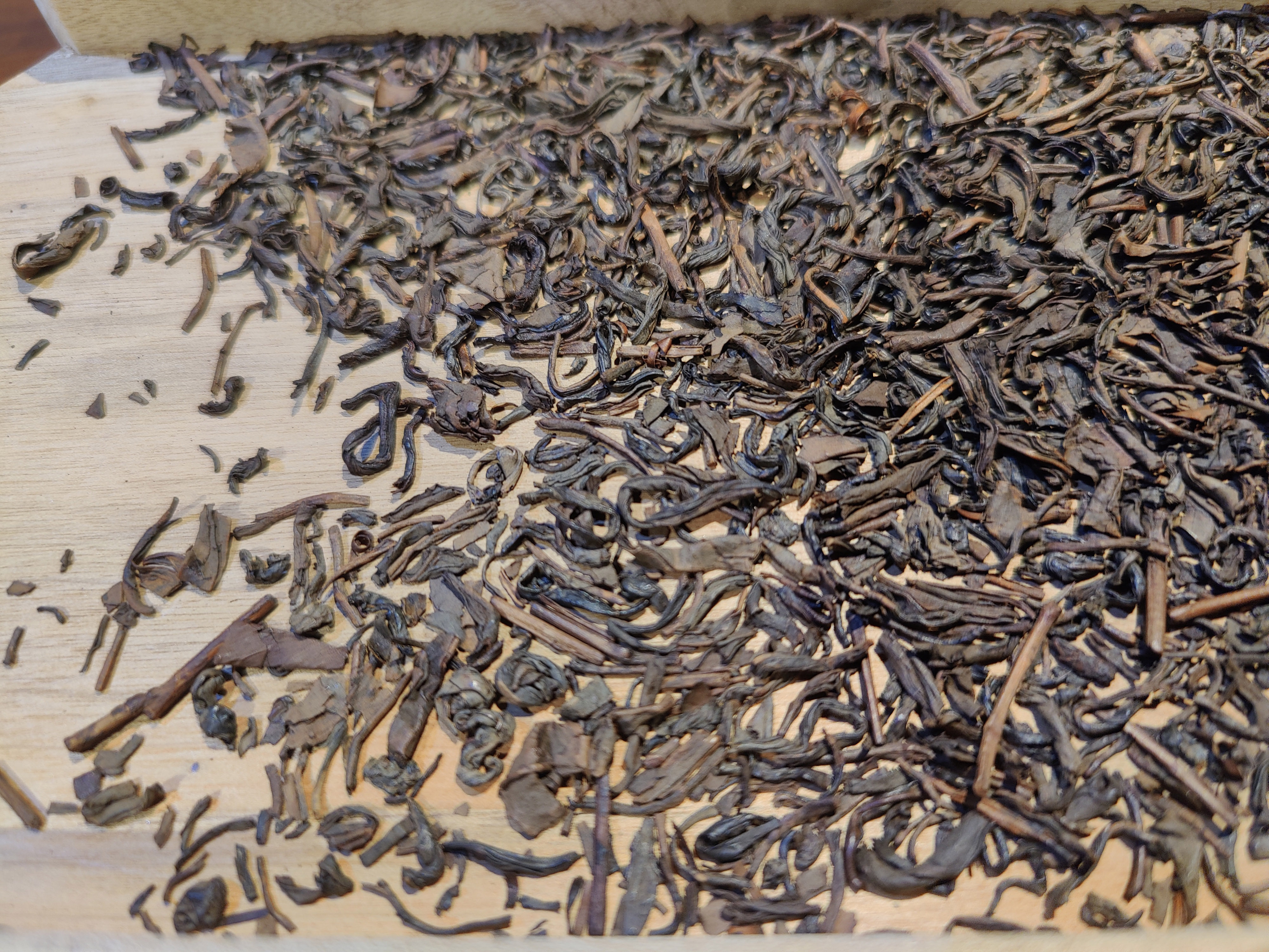 1993年制高山炒青三十三十年年老绿茶武夷山传统茶叶罐