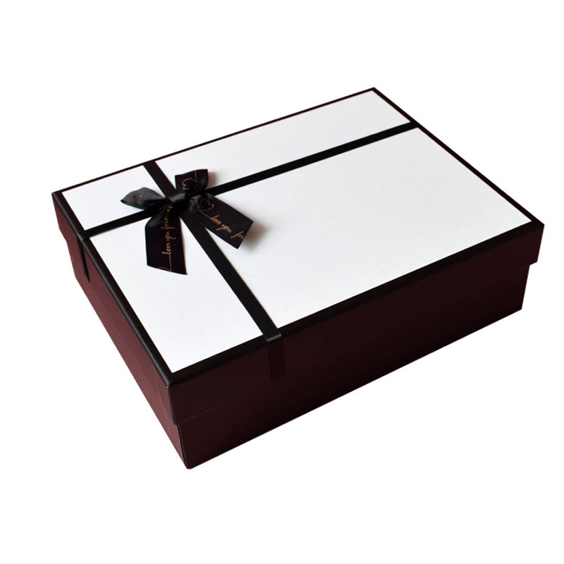 ins新款节日伴手礼包装礼品盒七夕节送男女友口红生日礼物空盒子