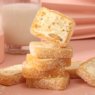 超友冰皮奶芙180g蔓越莓味日式草莓凤梨果味点心盒装零食糖果