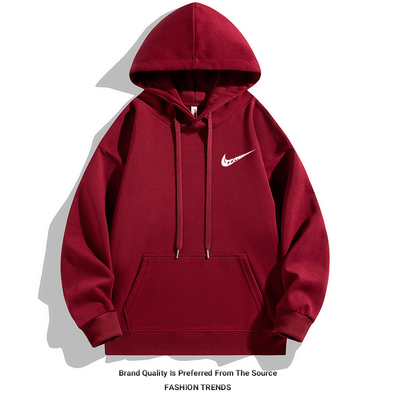 酒红色连帽卫衣,这个春天的百搭神器