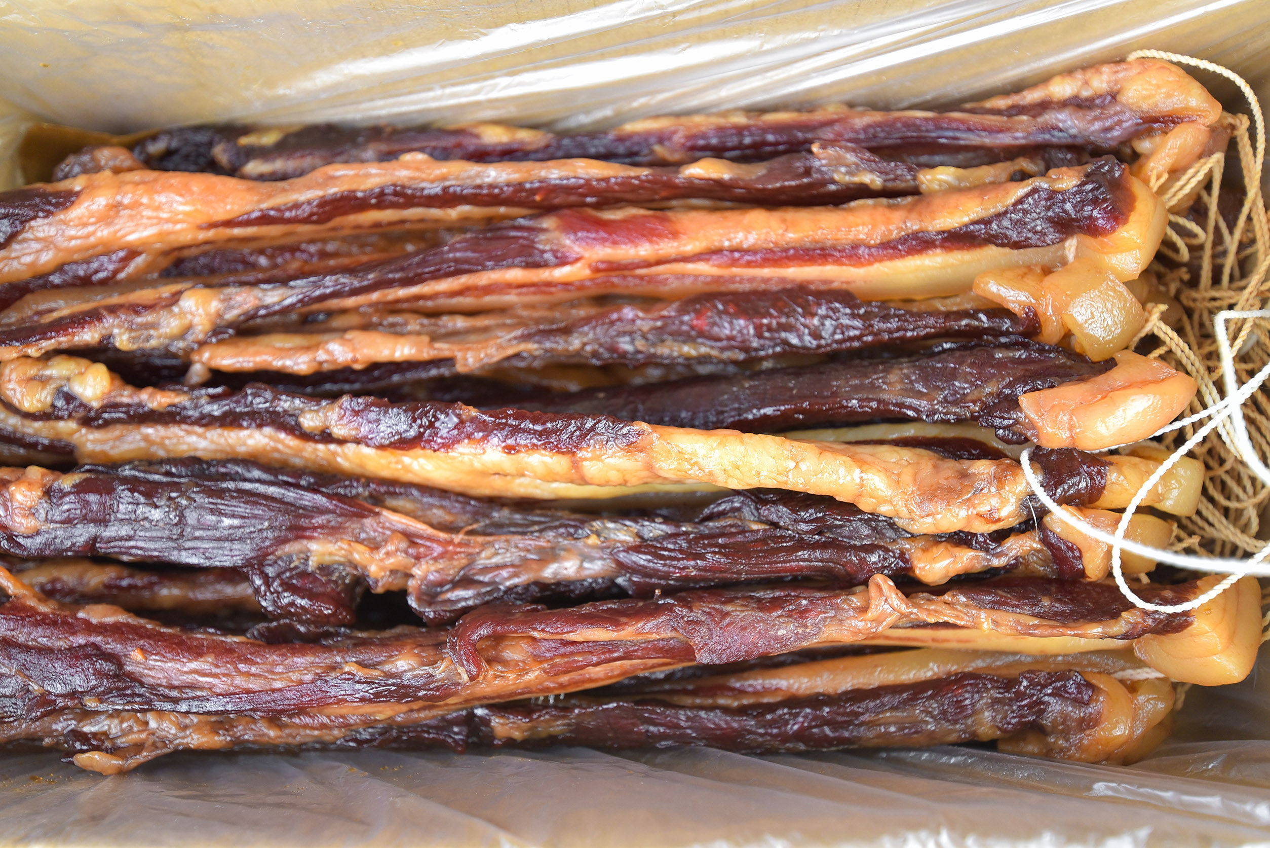 广式腊肉成业金黄色无皮生五花腊味煲仔10斤整批腌肉