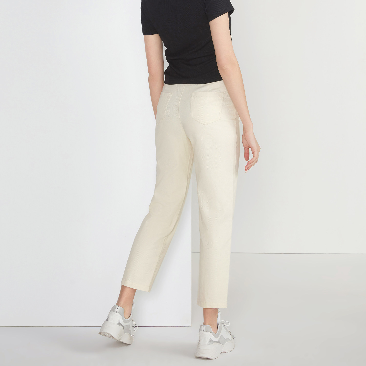 爱居夏季新款女装裤子时尚撞色珍珠腰带收腰休闲裤