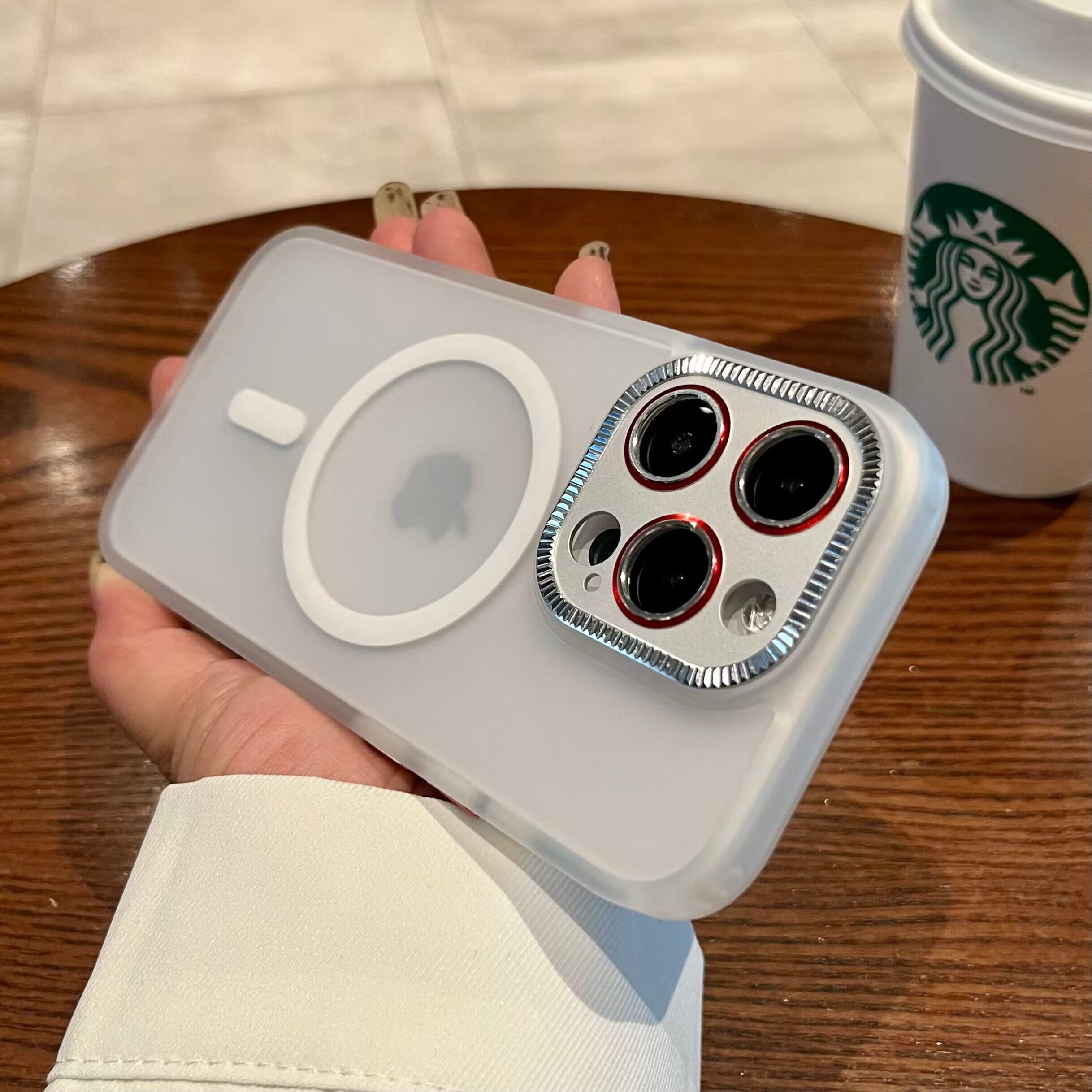 高级齿轮镜头磁吸苹果14手机壳iphone14promax肤感磨砂新款13pro防摔