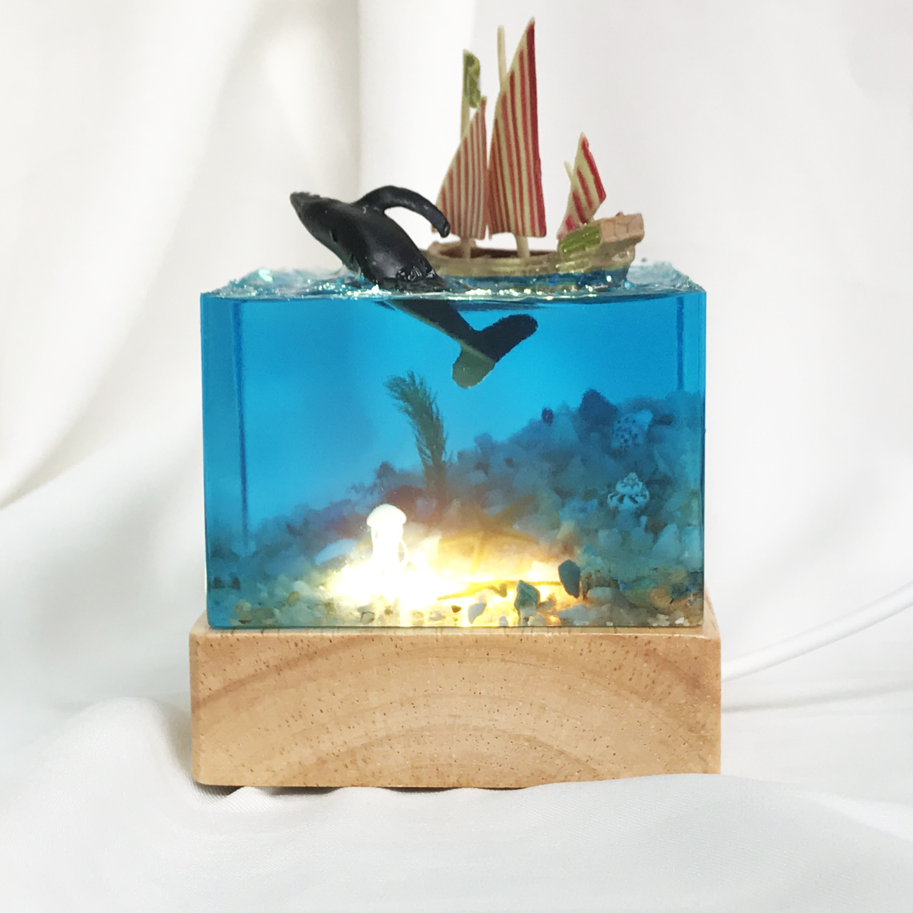 鲸鱼滴胶成品礼物环氧树脂工艺品海底世界微缩场景创意礼品