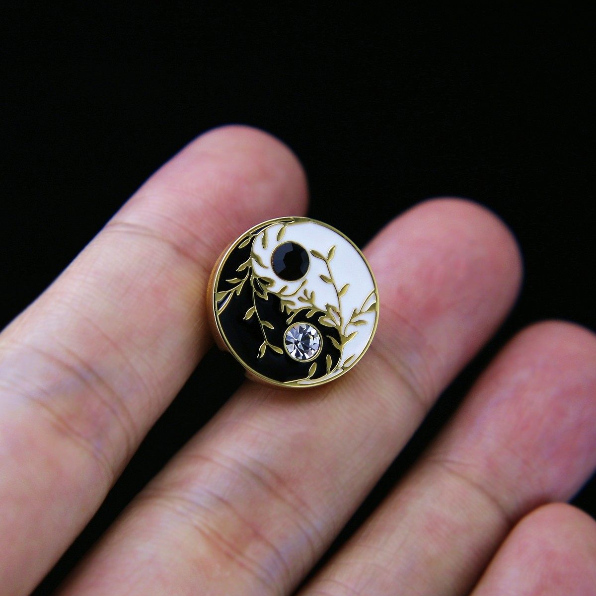 复古胸针金色银色镀黄金风水中国太极风领针领针