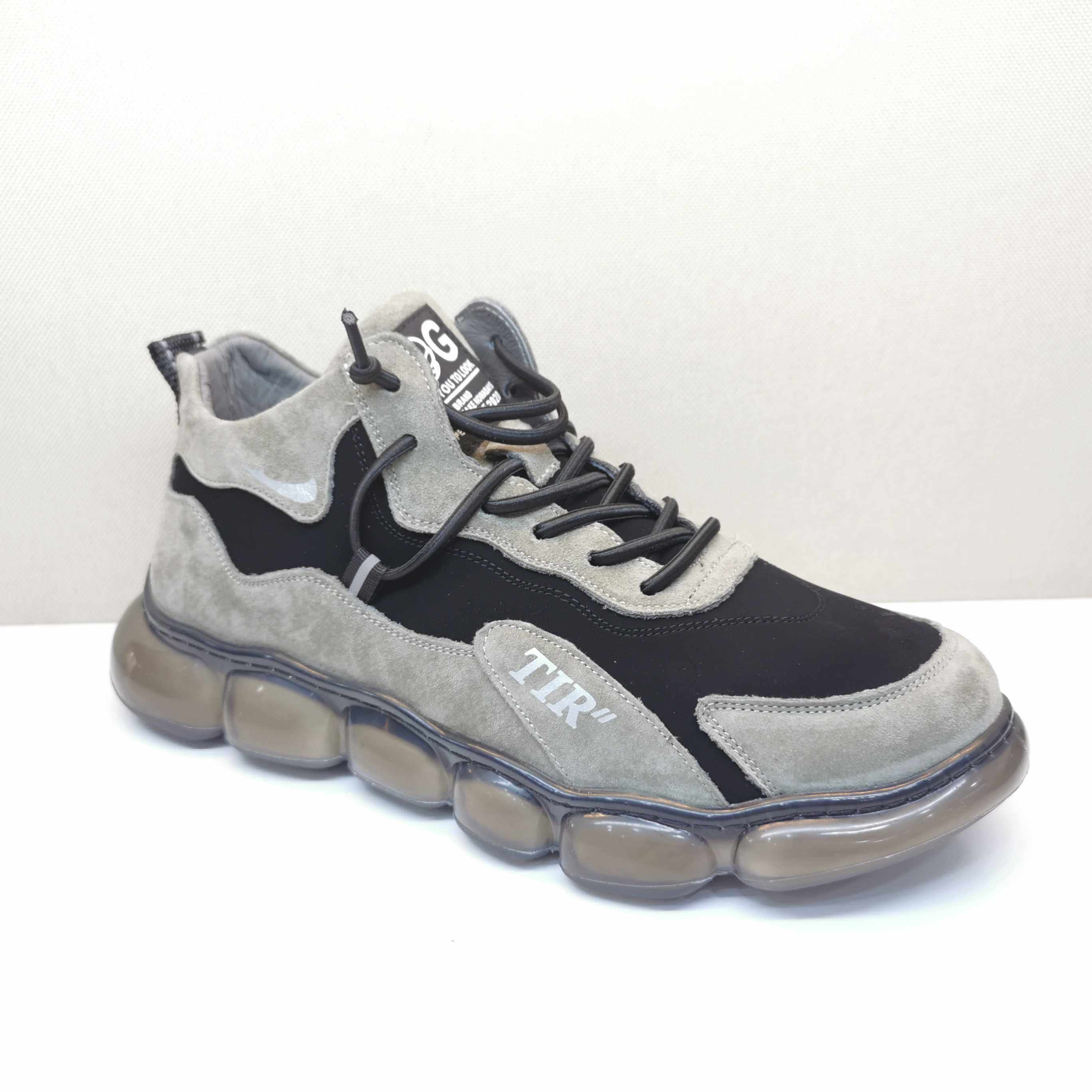 佰纳男鞋新款真皮正品时尚百搭舒适运动运动休闲时尚休闲鞋