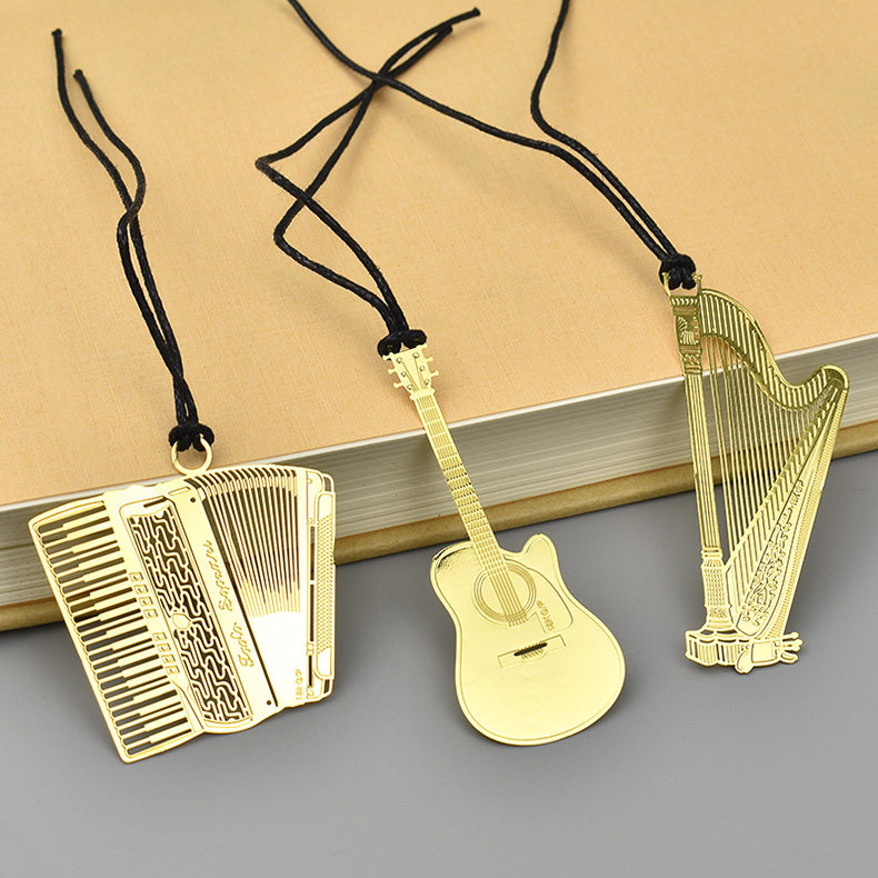 书签竖琴金属乐器镂空钢琴小号吉他手风琴小学生书签