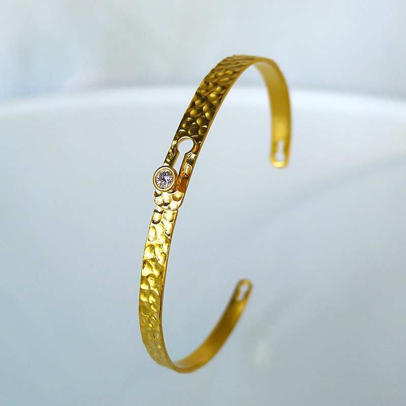 手镯手工送礼弹性开口镶钻敲金镂空金手镯黄金手饰