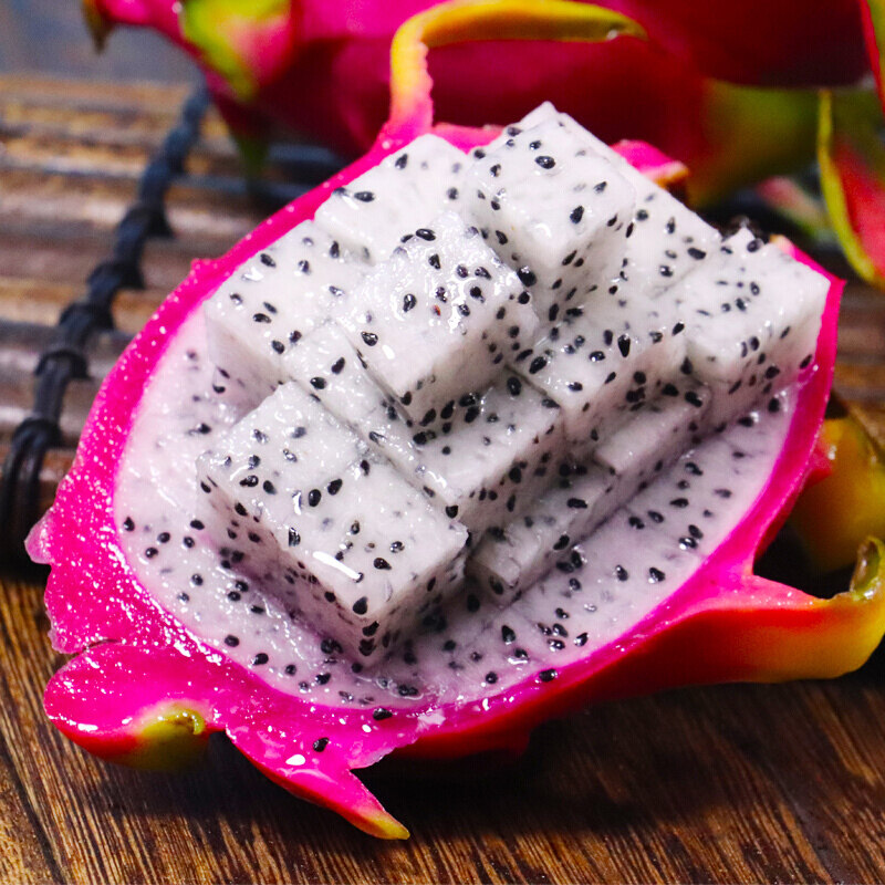 猫超越南进口白心火龙果3个中果