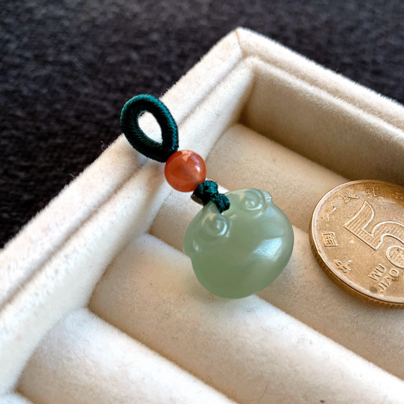 天然和田玉小滴溜青海手工雕刻立体吊坠青玉其他diy饰品配件