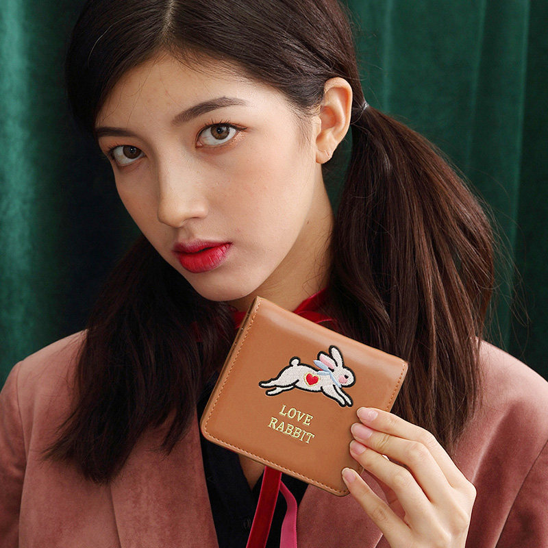 萝拉原创 少女心刺绣钱包 精致可爱绣花二折零钱包 多卡位卡包女