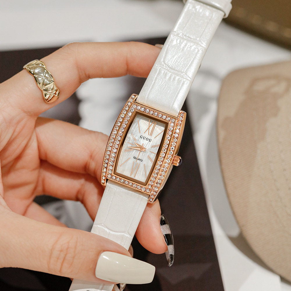 瑞士正品新款古欧女士手表酒桶桶形时尚简约钢带国产腕表