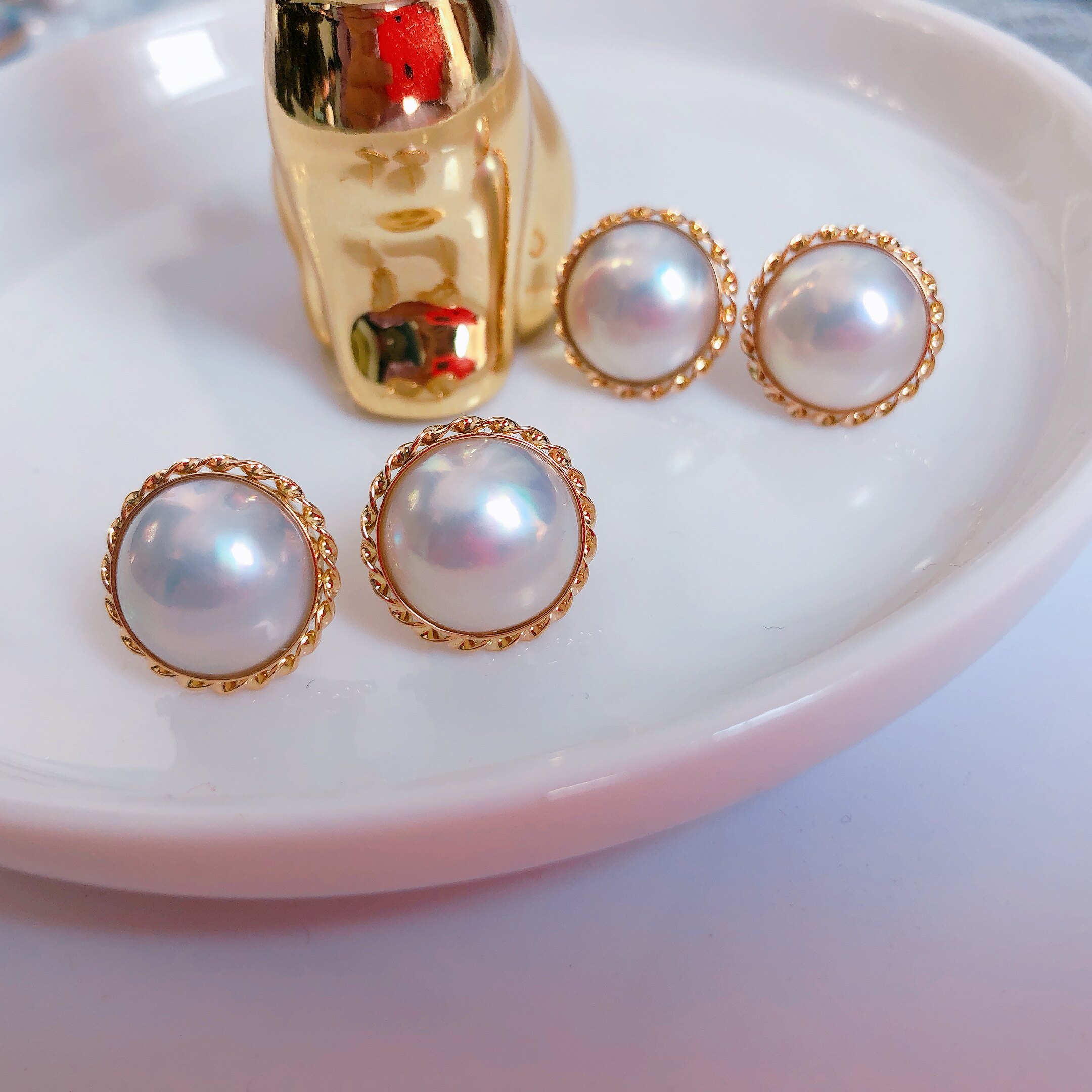 日本日本海海水天然马贝耳钉18k金麻花边复古耳饰