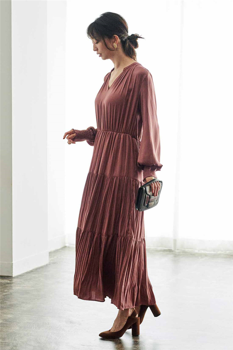 连衣裙秋冬法式复古层叠灯笼袖垂顺森森女有大连衣裙