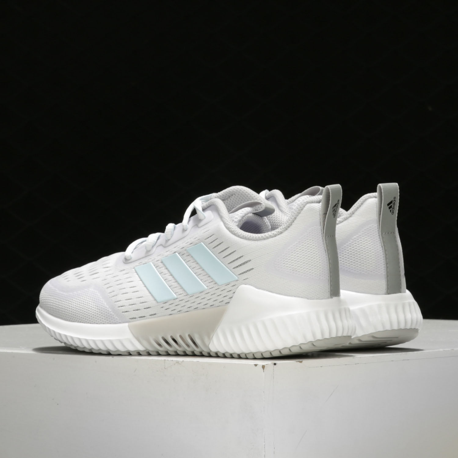 adidas阿迪达斯正品2020夏季新款清风系列女鞋运动跑步鞋