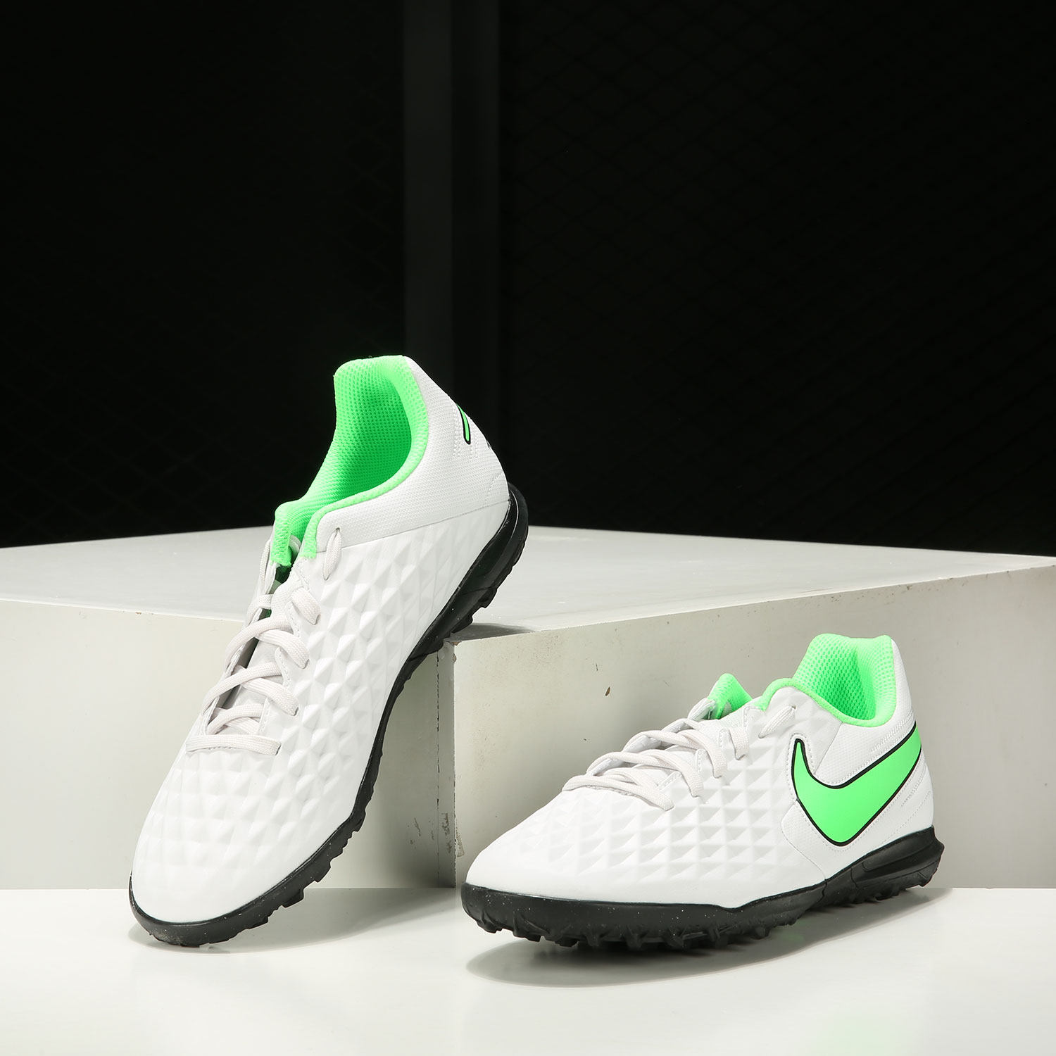 nike耐克正品legend8clubtf男女缓震运动足球鞋at6109030