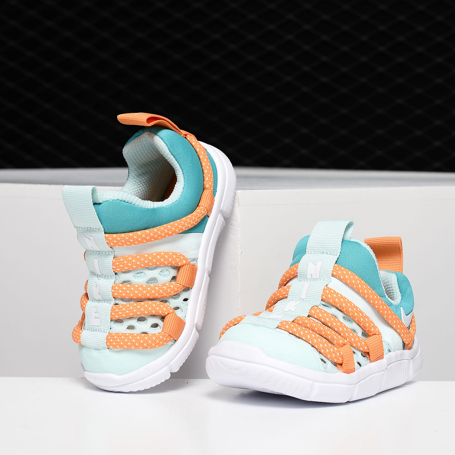 nike耐克正品novicebrtd儿童透气轻便休闲童鞋